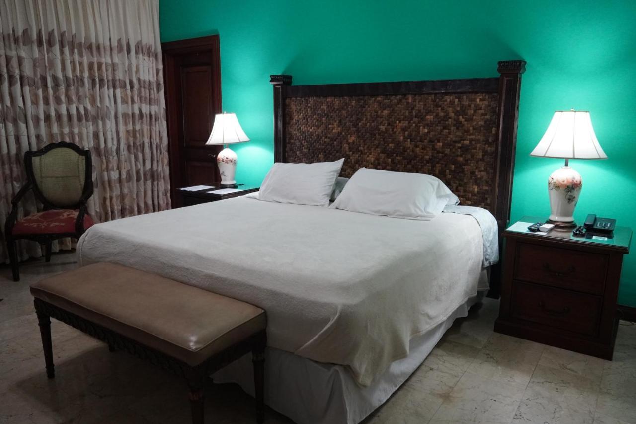 Hotel Boutique Villa Casuarinas Cali Exterior foto