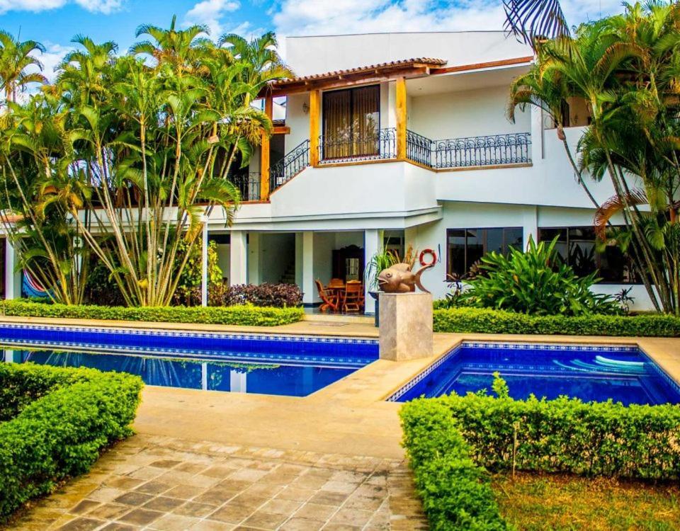 Hotel Boutique Villa Casuarinas Cali Exterior foto